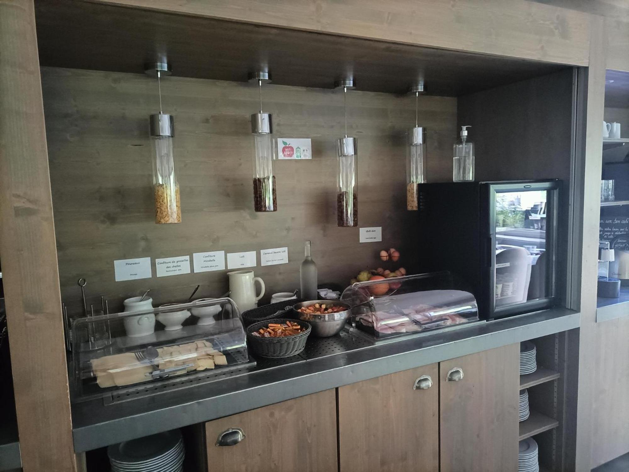 Logis La Residence Le Val-d'Ajol Luaran gambar